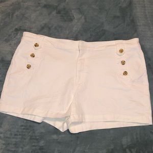 Loft White Shorts with Button Detail 🤍